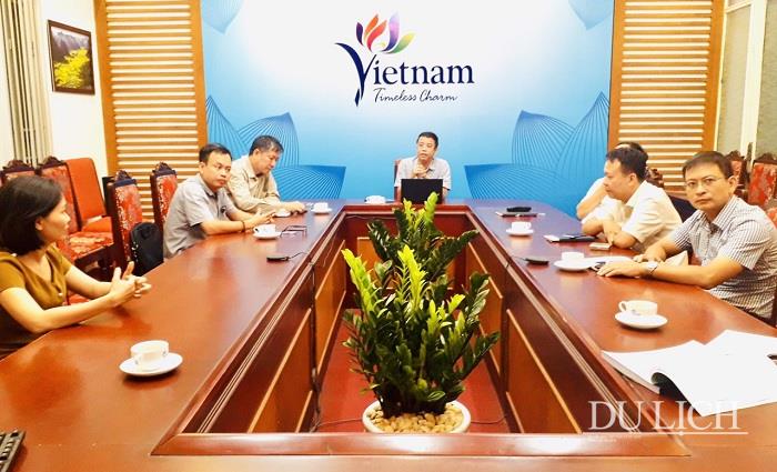 Phó Tổng cục trưởng Nguyễn Lê Phúc chủ trì buổi làm việc với Tập đoàn Công nghệ VietSens về ứng dụng Du lịch Việt Nam an toàn
